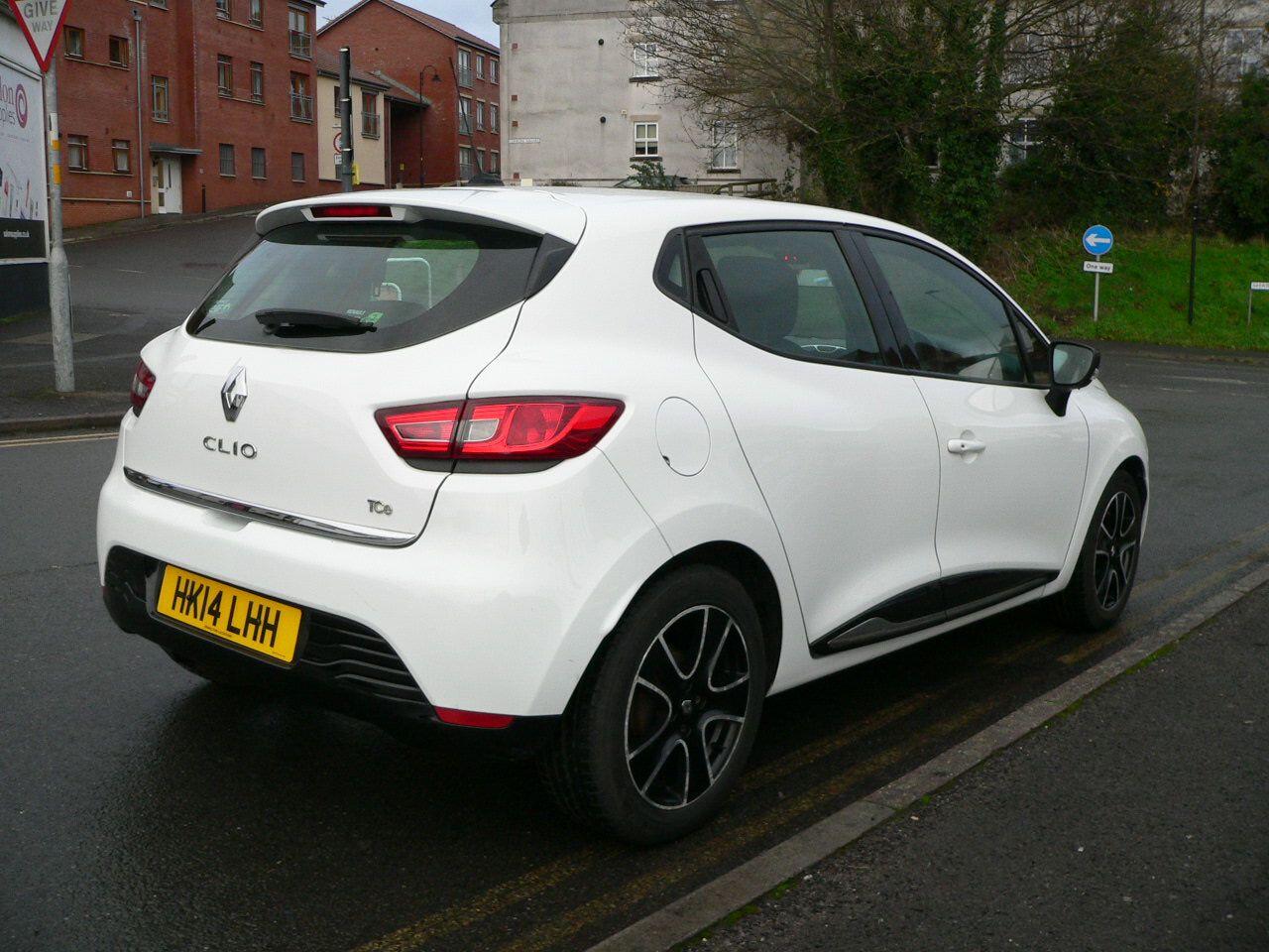 Used Renault Clio 2014 for sale - 76926888: Photo 10