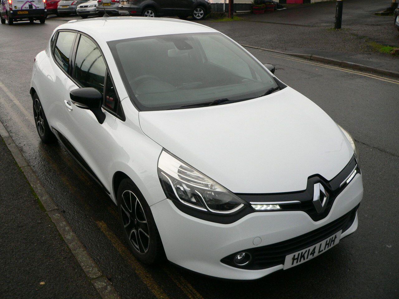 Used Renault Clio 2014 for sale - 76926888: Photo 2