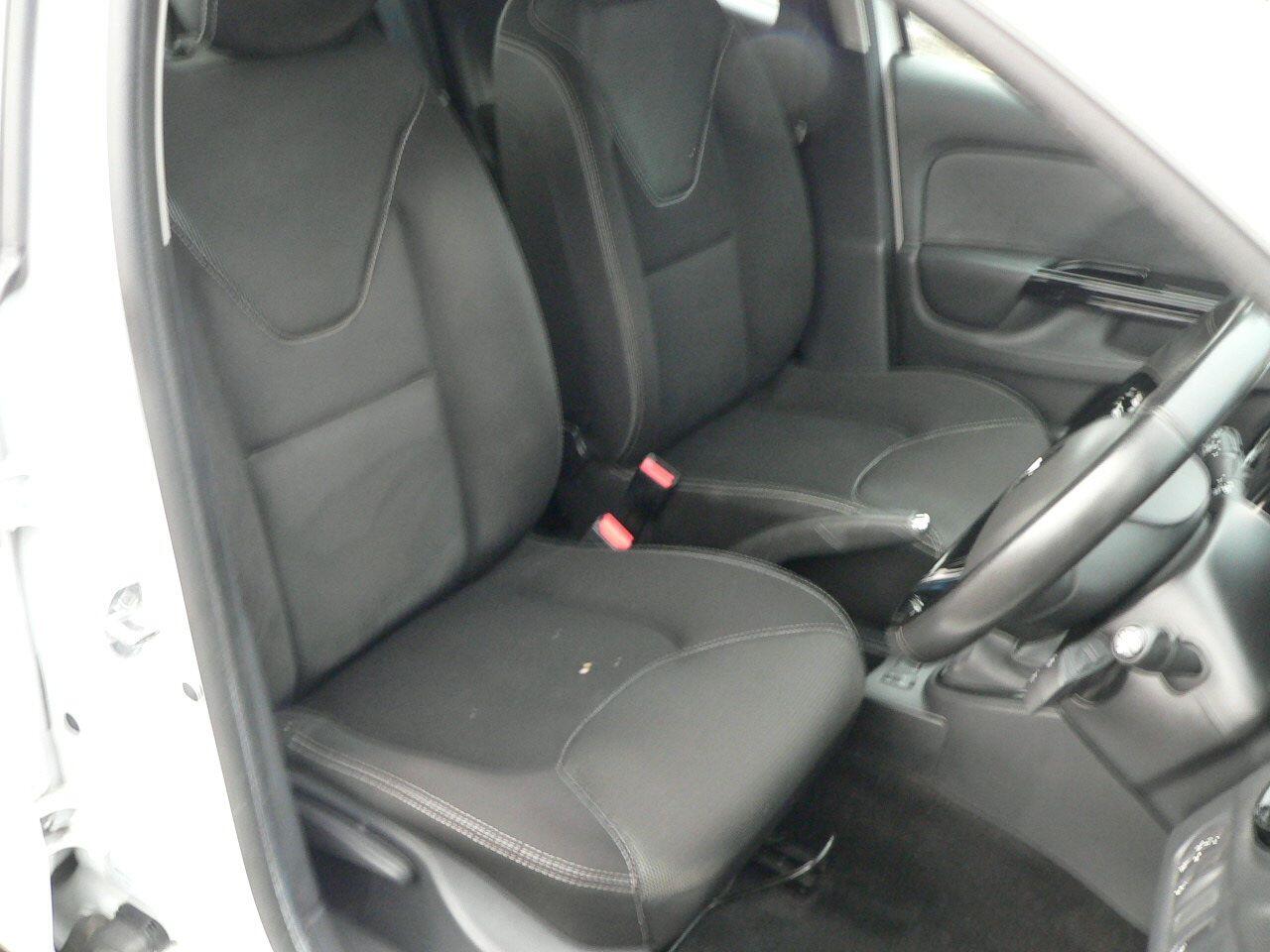 Used Renault Clio 2014 for sale - 76926888: Photo 20