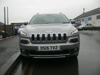 Used Jeep Cherokee 2015 for sale - 76584705: Photo