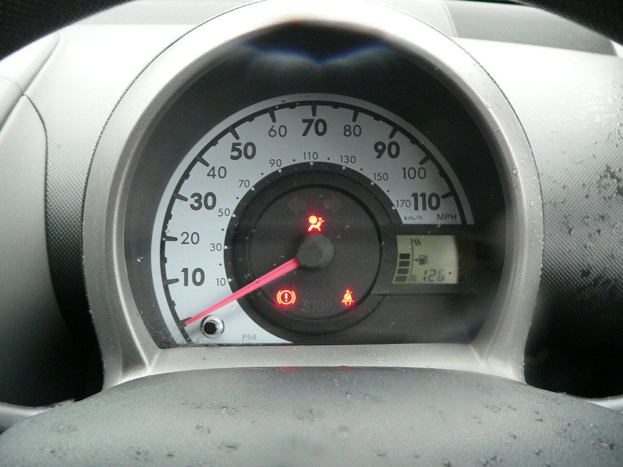 Used Toyota AYGO 2008 for sale - 76886857: Photo 24