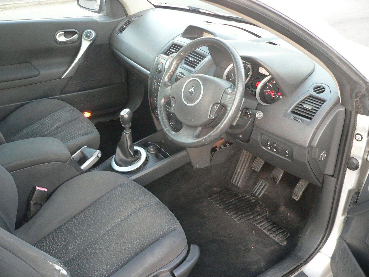 Used Renault Megane 2008 for sale - 76658490: Photo 20