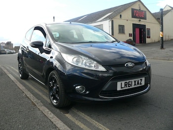 Used Ford Fiesta 2011 for sale - 75588754: Photo