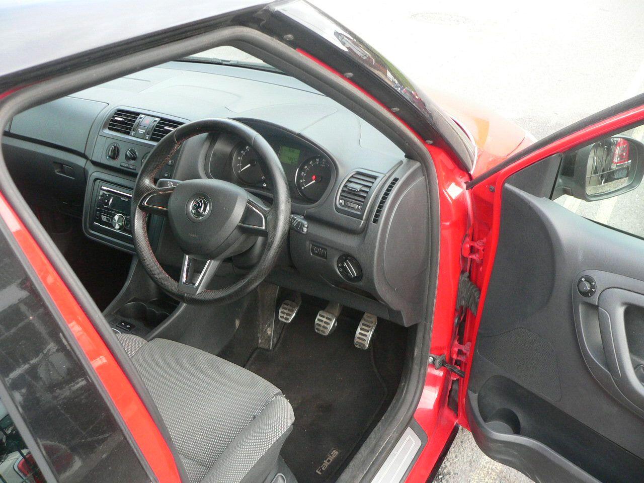 Used Skoda Fabia 2014 for sale - 76425148: Photo 19