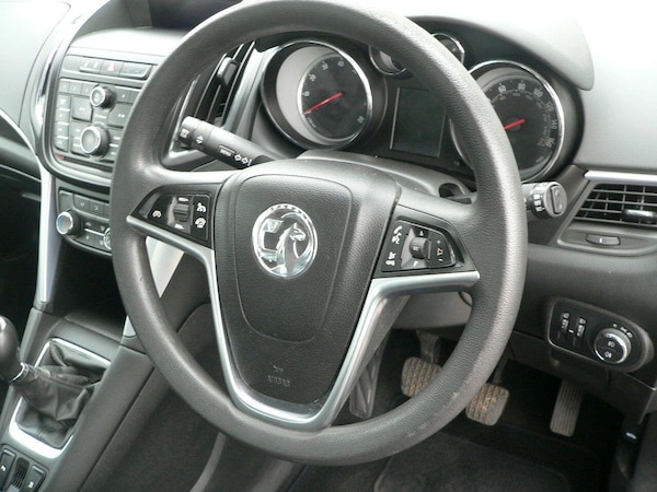Used Vauxhall Zafira Tourer 2015 for sale - 75588429: Photo 21