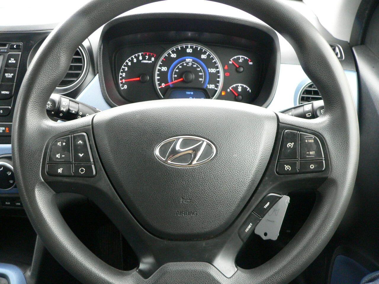 Used Hyundai i10 2016 for sale - 76727362: Photo 23