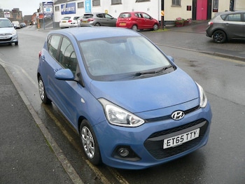 Used Hyundai i10 2016 for sale - 76727362: Photo