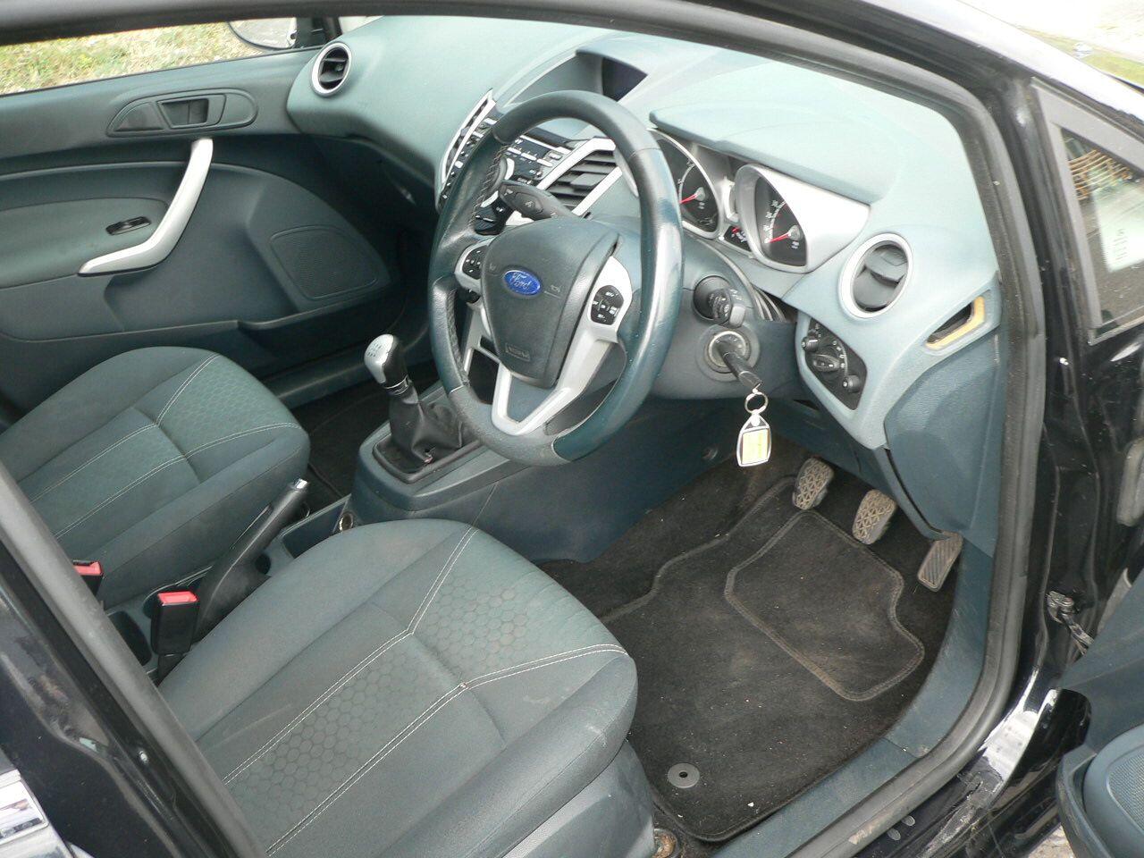 Used Ford Fiesta 2011 for sale - 76584228: Photo 17