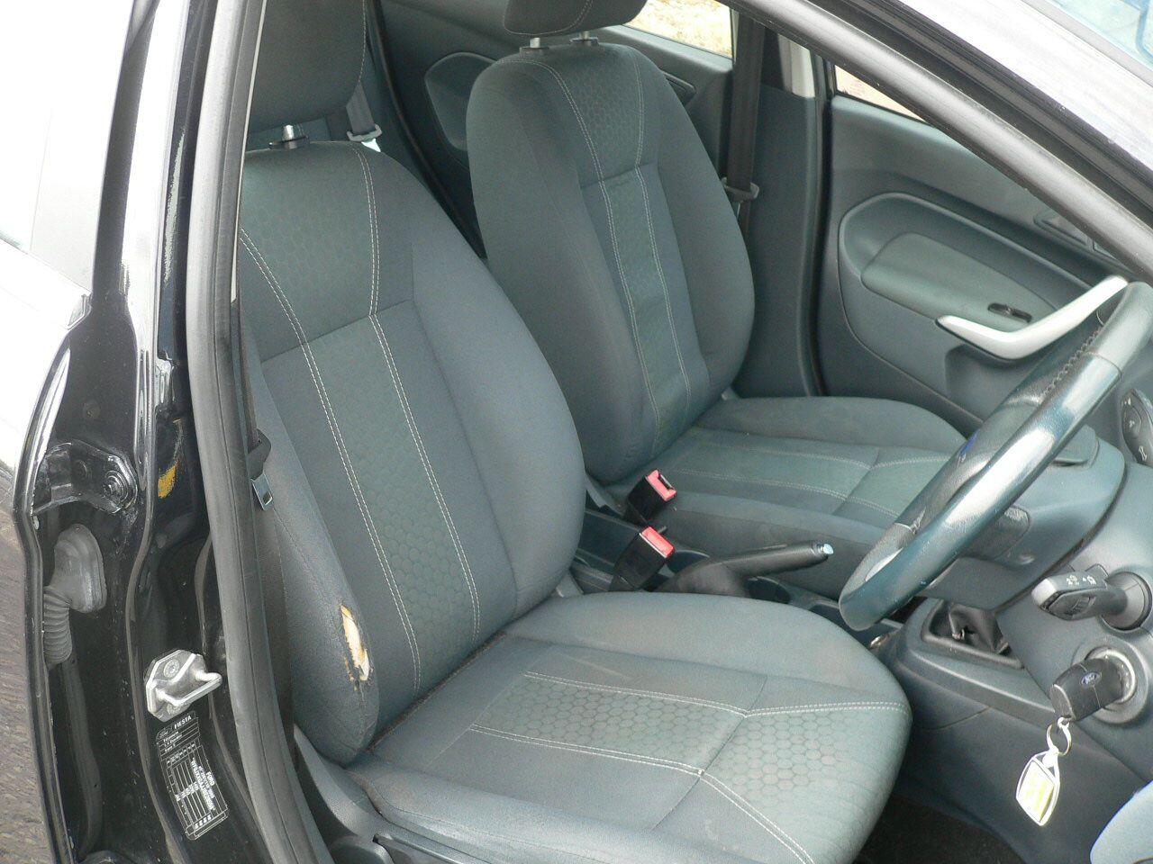 Used Ford Fiesta 2011 for sale - 76584228: Photo 21