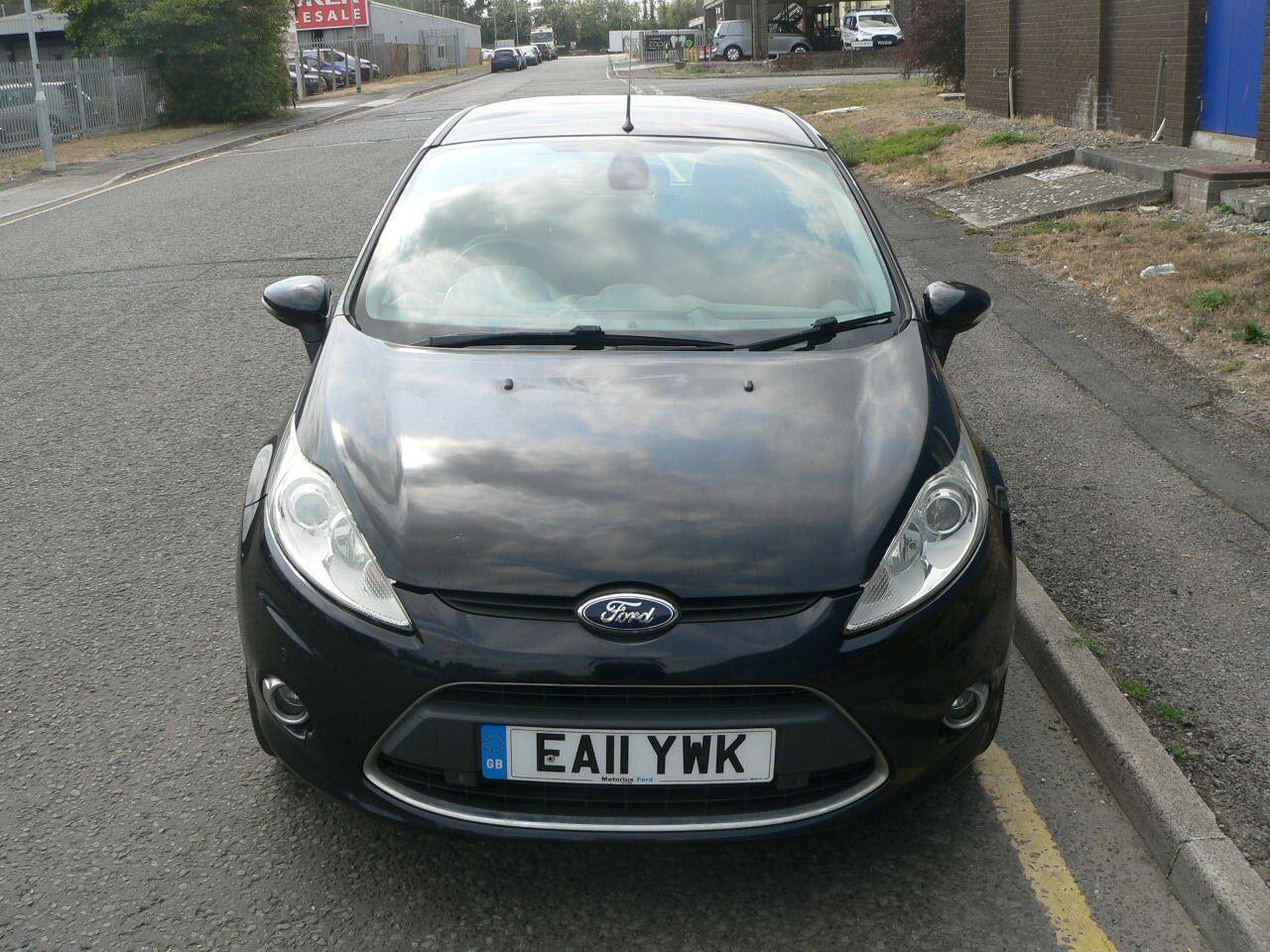 Used Ford Fiesta 2011 for sale - 76584228: Photo 4