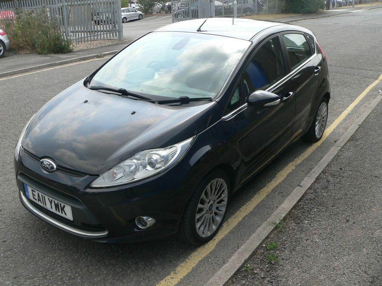 Used Ford Fiesta 2011 for sale - 76584228: Photo 6