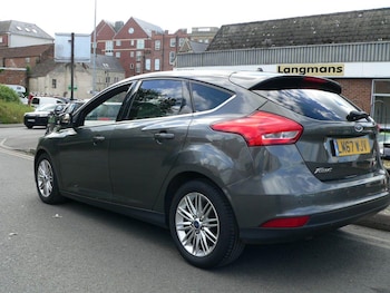 Used Ford Focus 2017 for sale - 78601642: Photo