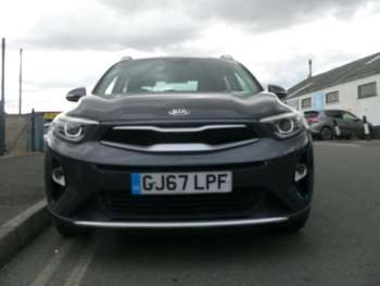 Used Kia Stonic 2017 for sale - 75280340: Photo