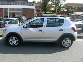 Used Dacia Sandero Stepway 2014 for sale - 71140183: Photo