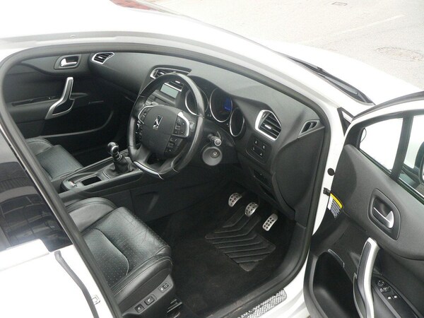 Used Citroen DS4 2014 for sale - 76260589: Photo 16