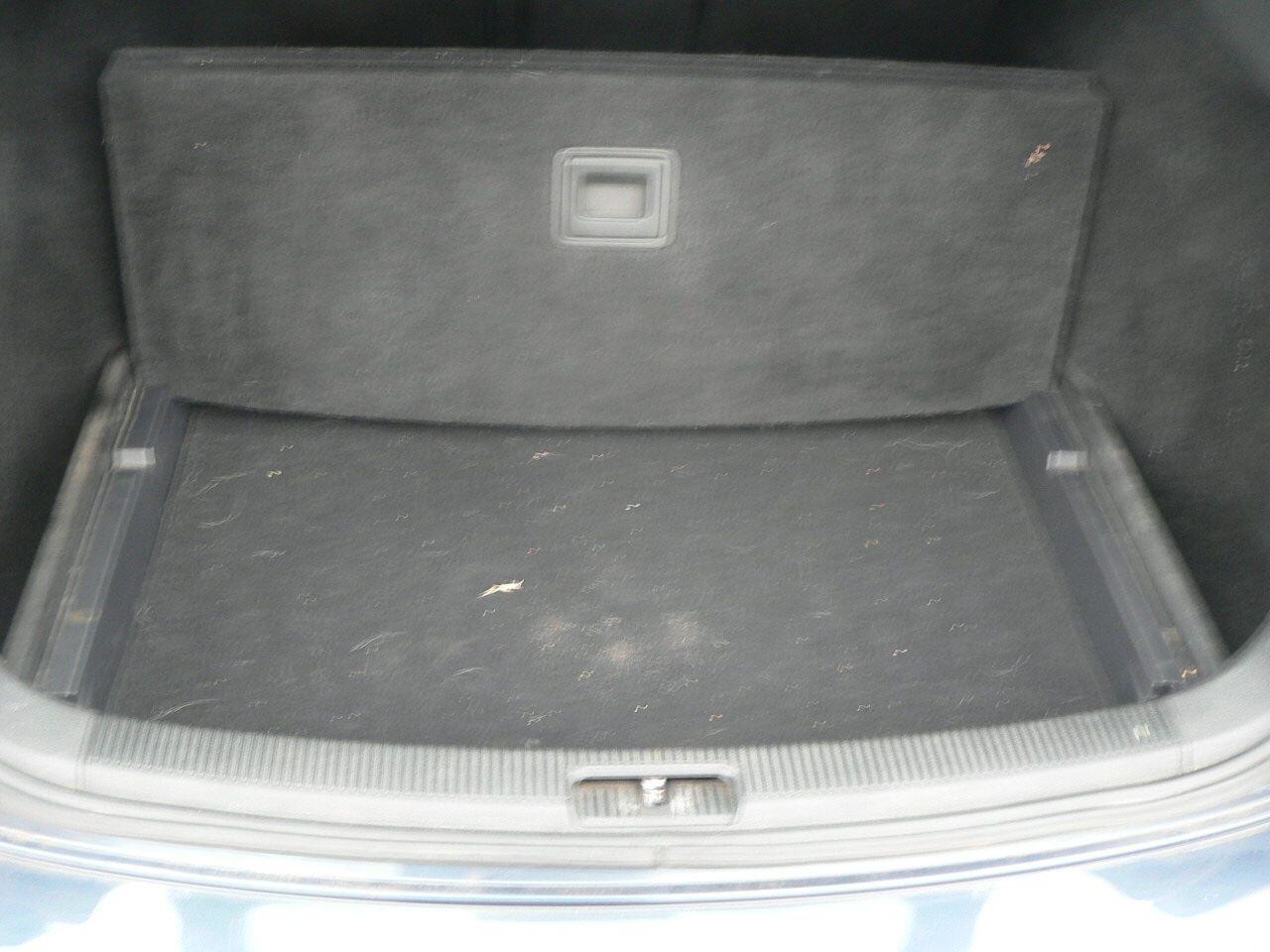 Used Volkswagen Golf 2010 for sale - 76259730: Photo 16