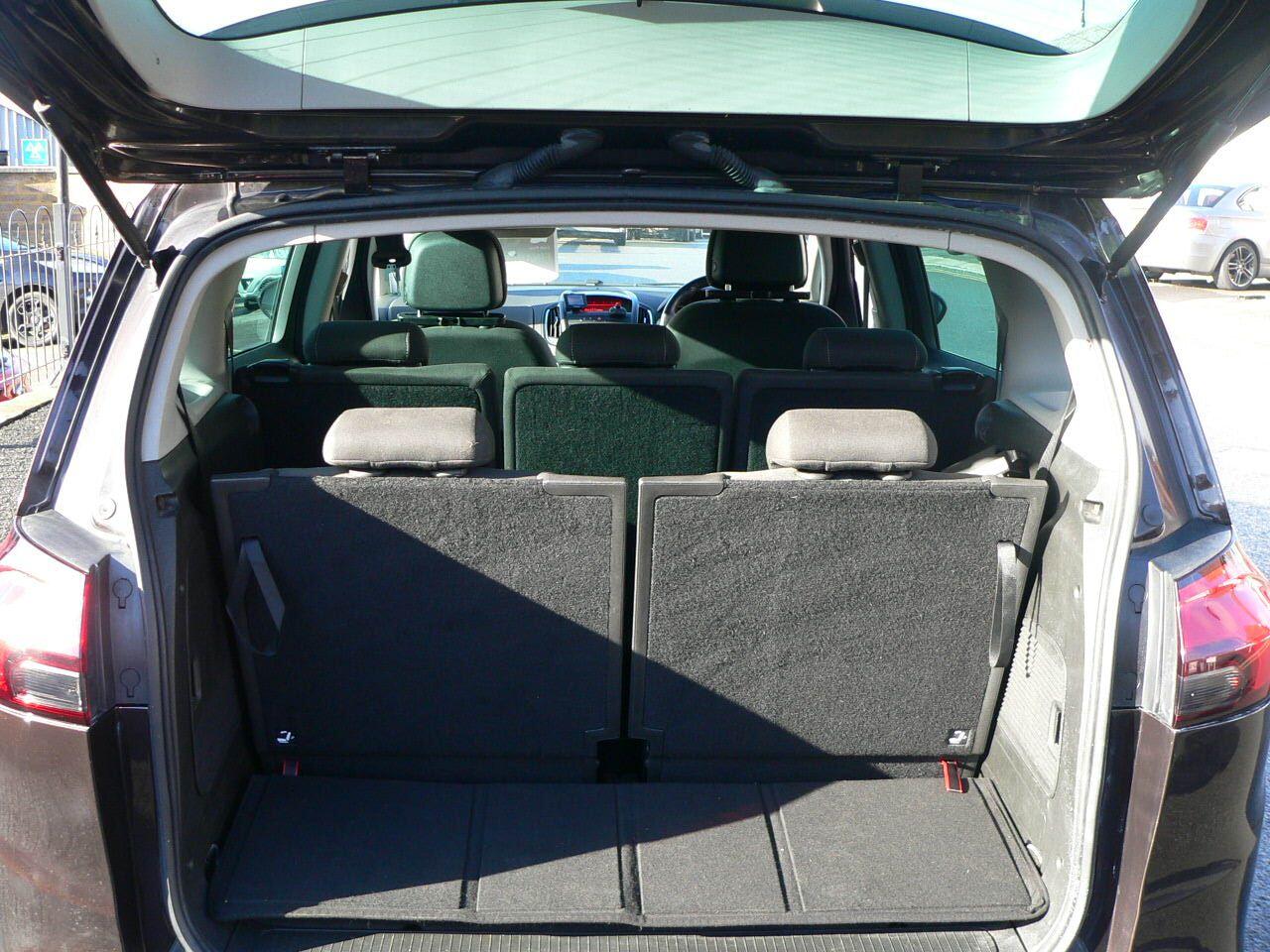 Used Vauxhall Zafira Tourer 2015 for sale - 77142967: Photo 14