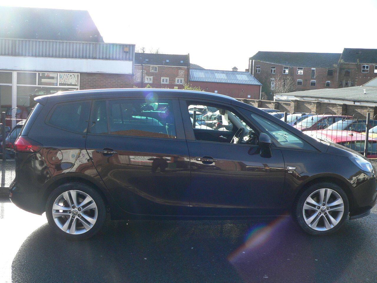 Used Vauxhall Zafira Tourer 2015 for sale - 77142967: Photo 19