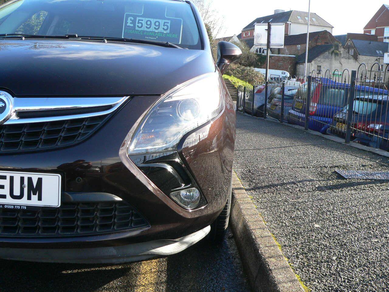 Used Vauxhall Zafira Tourer 2015 for sale - 77142967: Photo 5