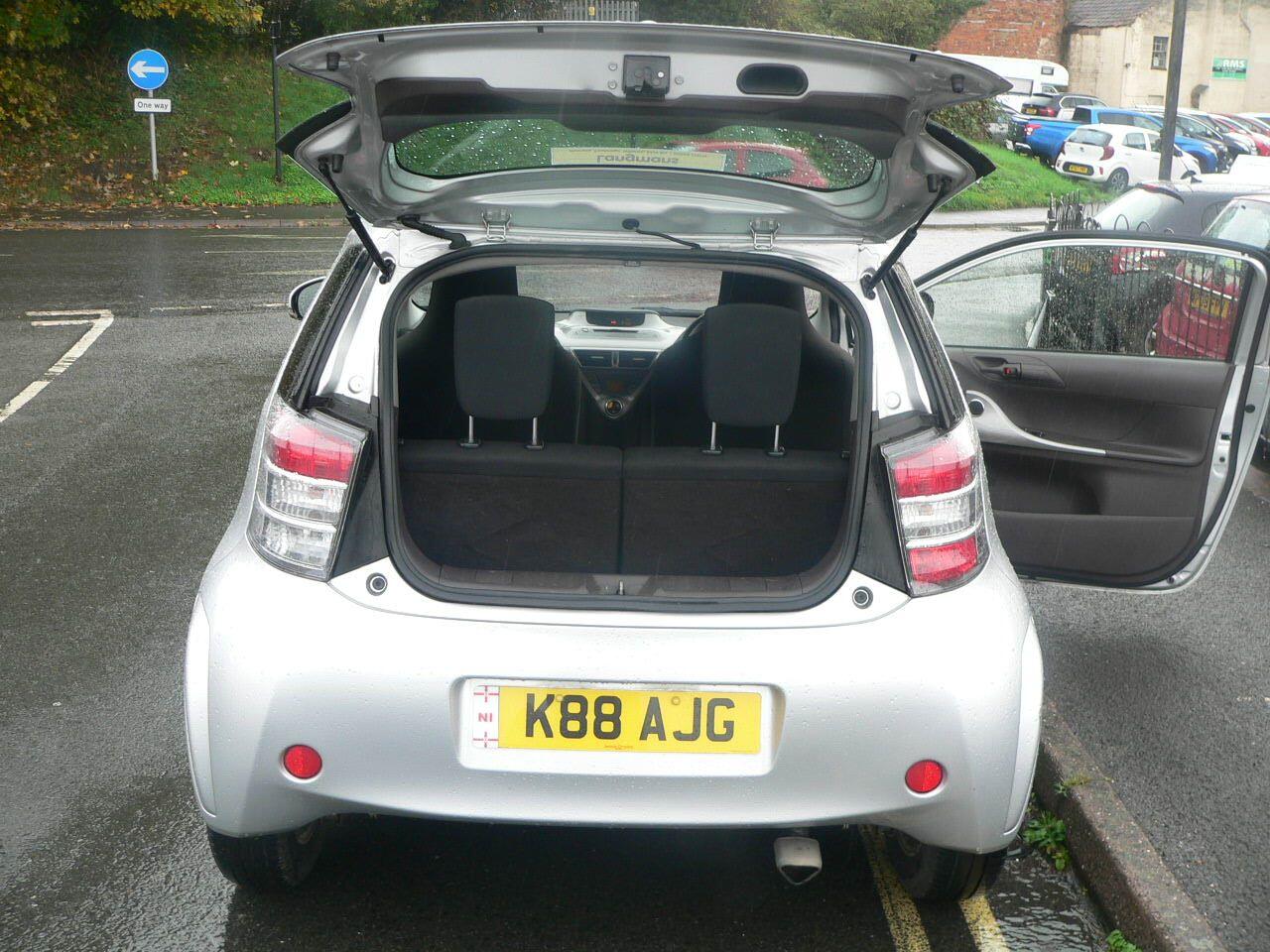 Used Toyota IQ 2009 for sale - 76296083: Photo 14