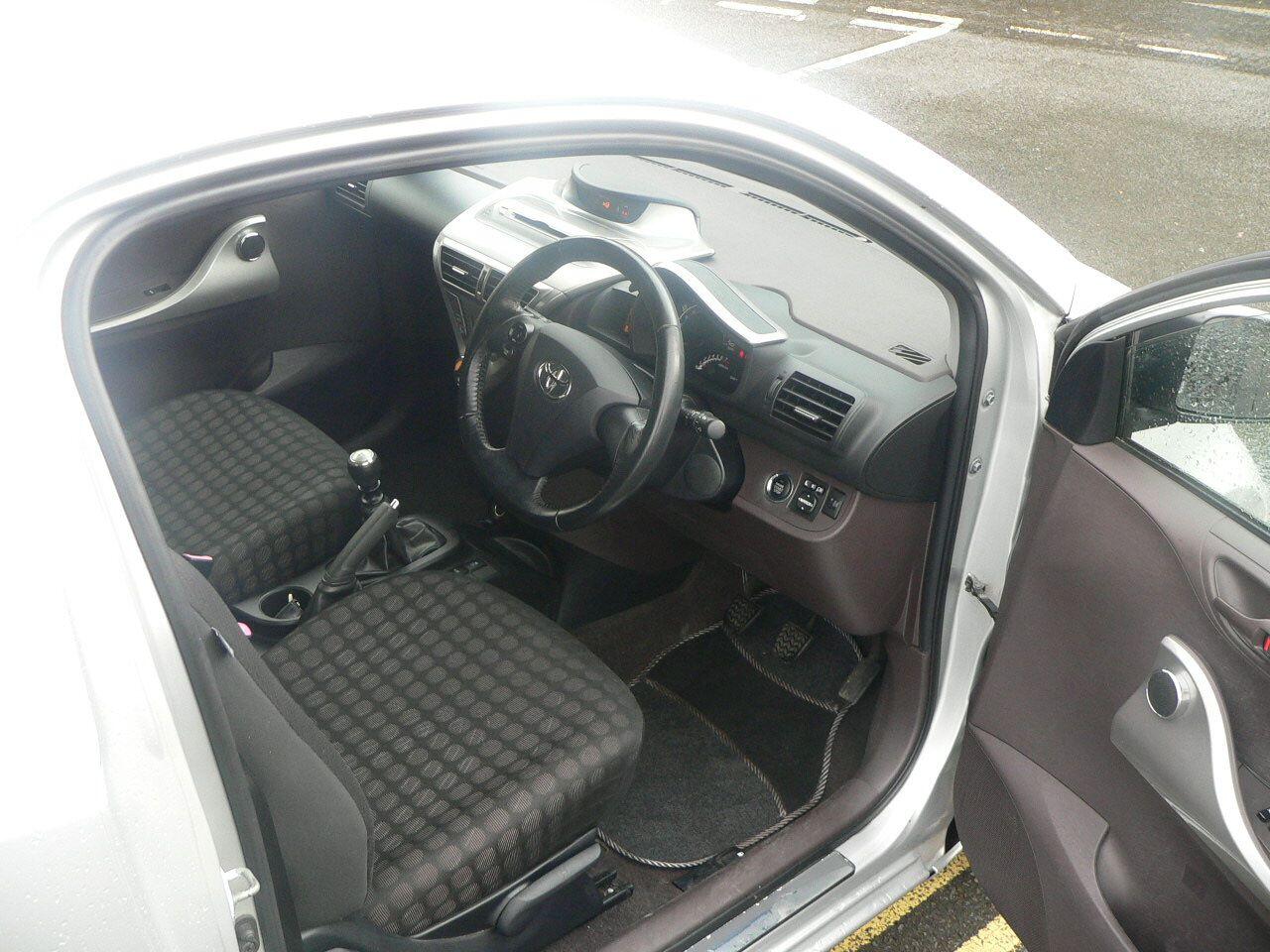 Used Toyota IQ 2009 for sale - 76296083: Photo 16