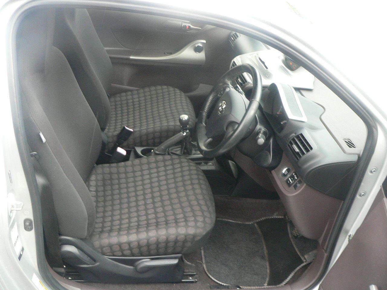 Used Toyota IQ 2009 for sale - 76296083: Photo 17