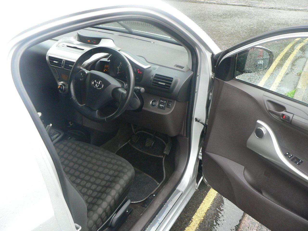 Used Toyota IQ 2009 for sale - 76296083: Photo 18