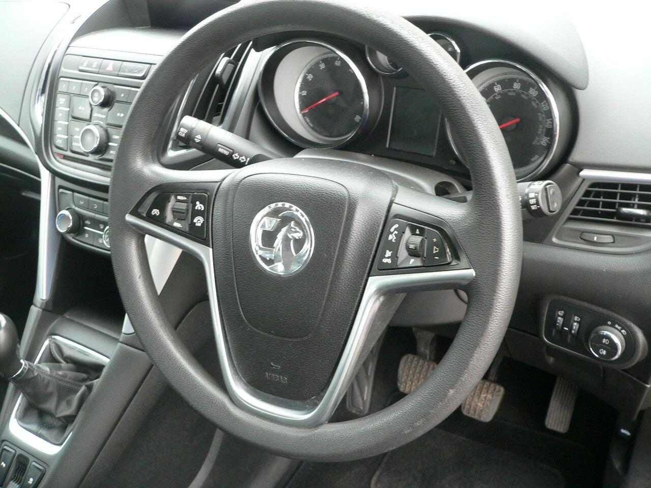 Used Vauxhall Zafira 2015 for sale - 76688976: Photo 21