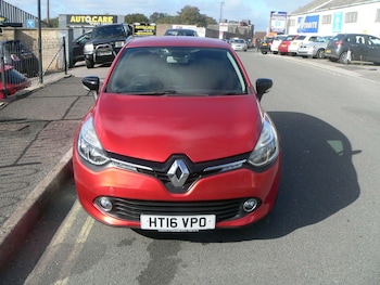 Used Renault Clio 2016 for sale - 76073094: Photo