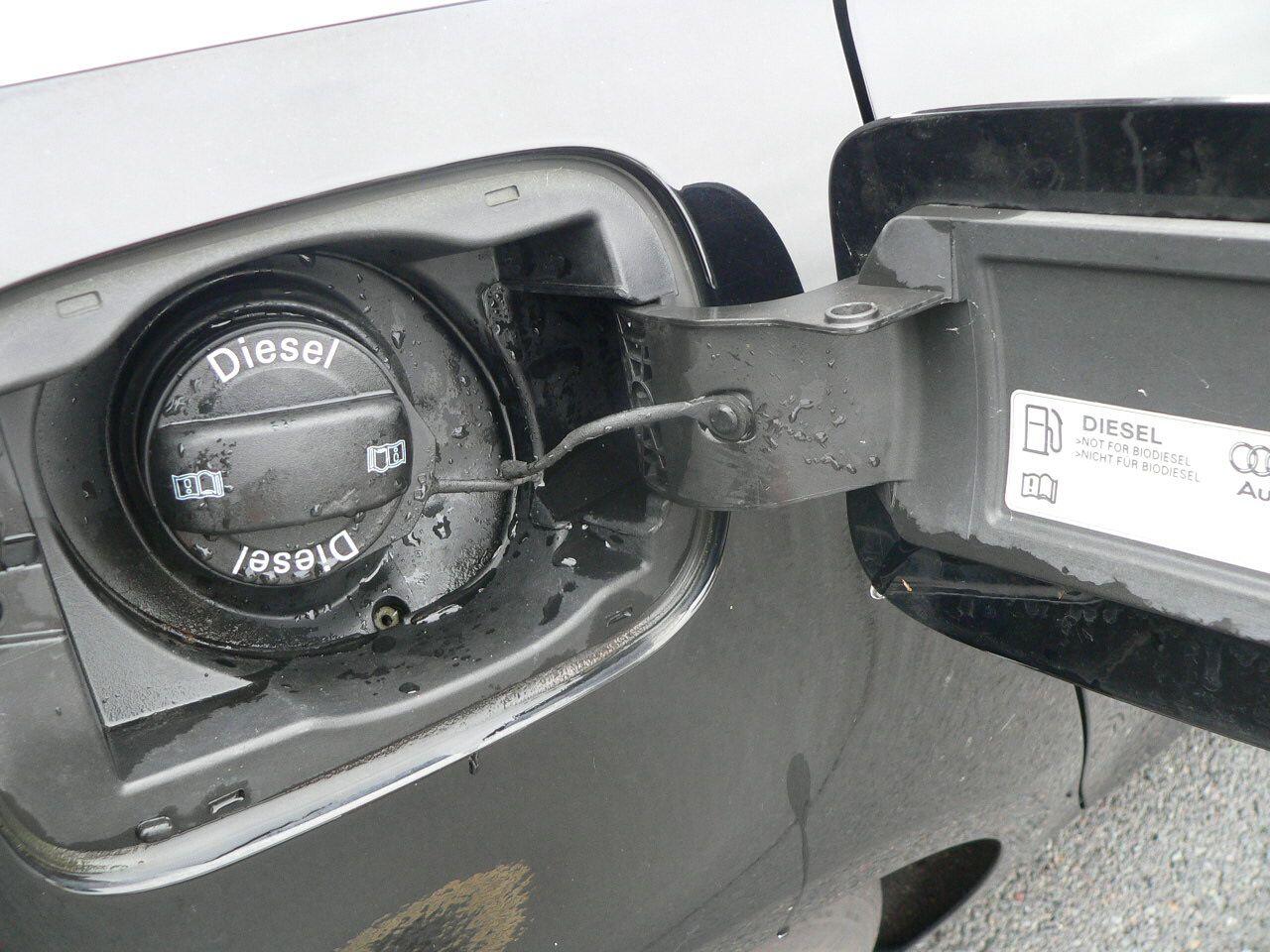 Used Audi A4 2013 for sale - 77510970: Photo 15