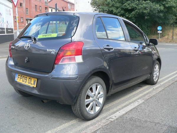 Used Toyota Yaris 2009 for sale - 75173928: Photo 10