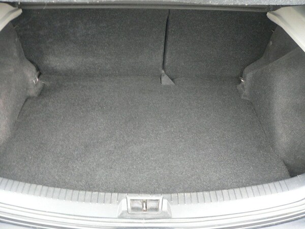 Used Nissan Qashqai 2011 for sale - 76259145: Photo 15