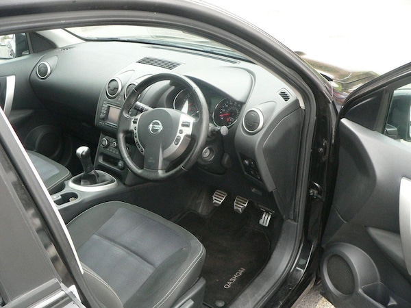 Used Nissan Qashqai 2011 for sale - 76259145: Photo 19