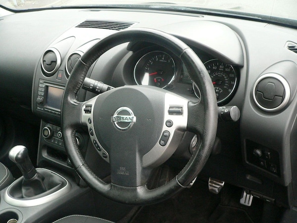 Used Nissan Qashqai 2011 for sale - 76259145: Photo 20