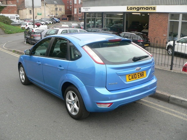 Used Ford Focus 2010 for sale - 76227362: Photo 9