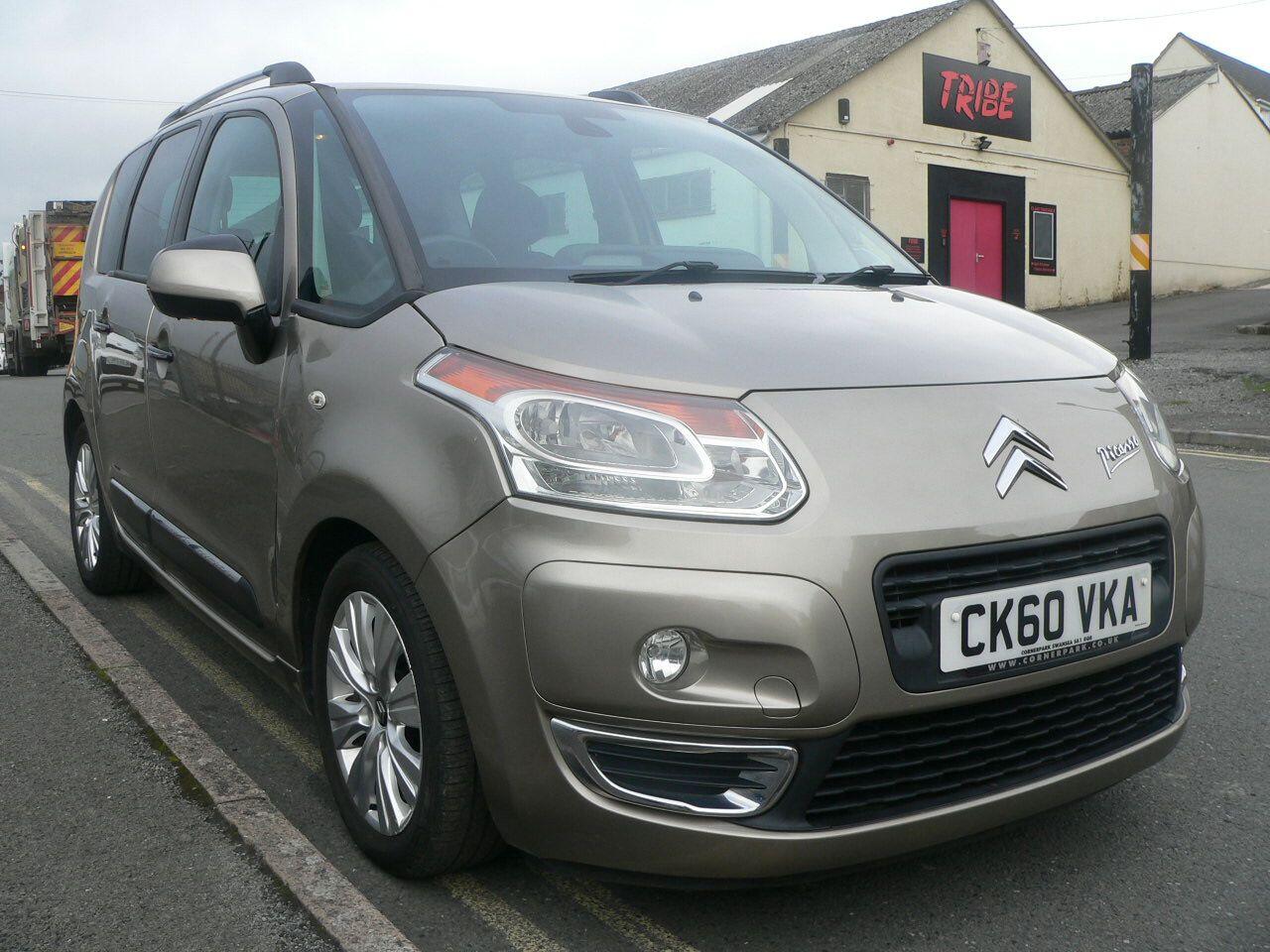 Used Citroen C3 Picasso 2010 for sale - 76801617: Photo 1