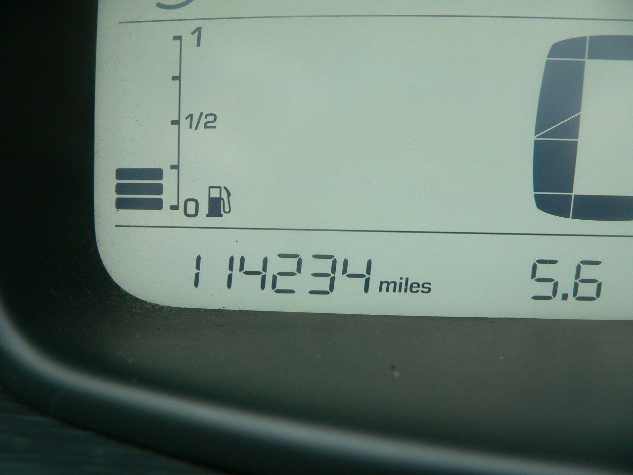 Used Citroen C3 Picasso 2010 for sale - 76801617: Photo 24