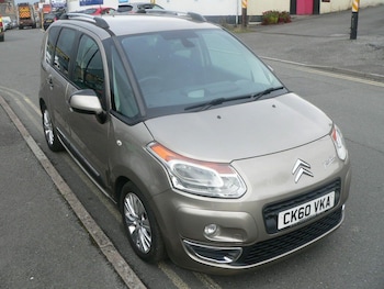 Used Citroen C3 Picasso 2010 for sale - 76801617: Photo