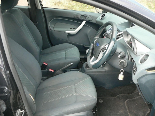 Used Ford Fiesta 2011 for sale - 75609597: Photo 18