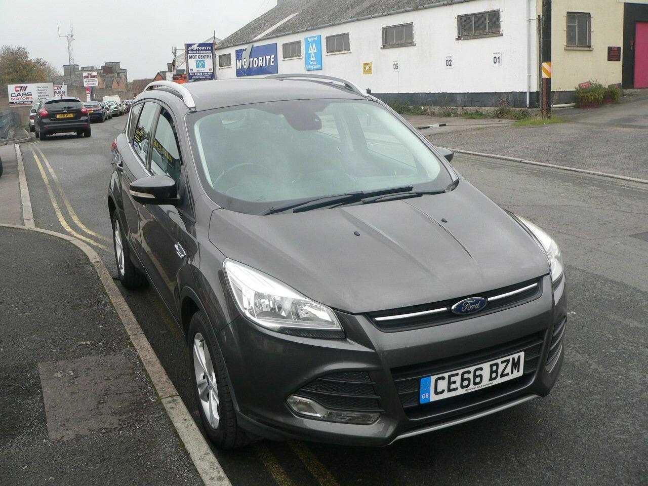 Used Ford Kuga 2016 for sale - 76886562: Photo 2