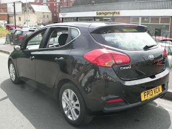 Used Kia Ceed 2013 for sale - 77970224: Photo