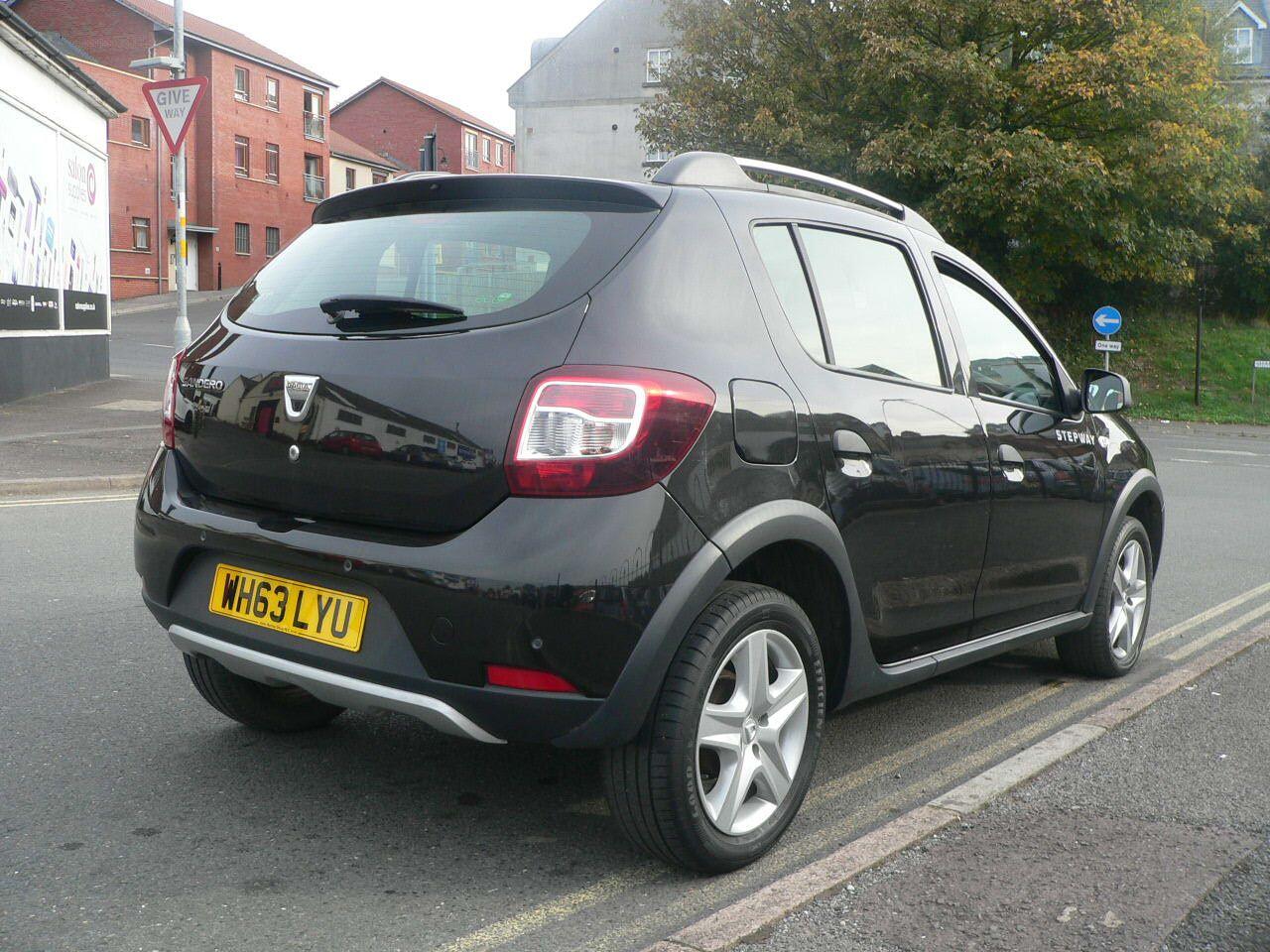 Used Dacia Sandero Stepway 2013 for sale - 76295826: Photo 10