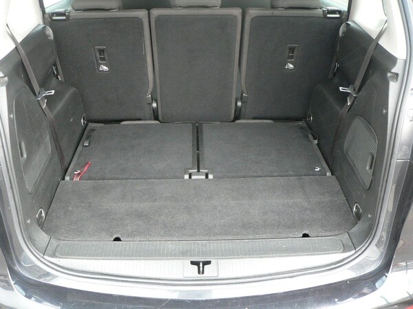 Used Vauxhall Zafira Tourer 2014 for sale - 75670256: Photo 16
