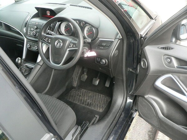 Used Vauxhall Zafira Tourer 2014 for sale - 75670256: Photo 20
