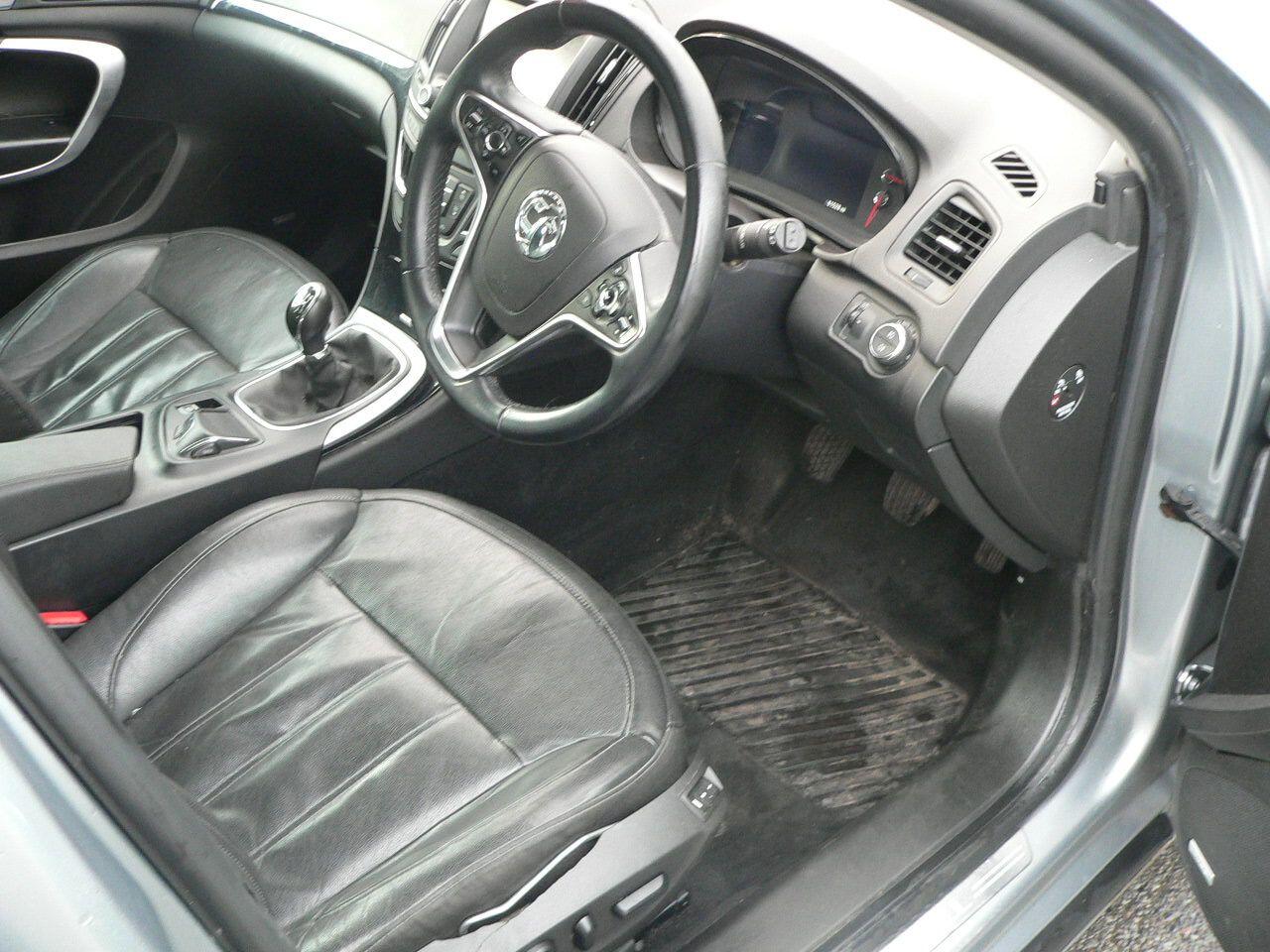 Used Vauxhall Insignia 2013 for sale - 77016609: Photo 21