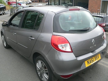Used Renault Clio 2011 for sale - 78740737: Photo