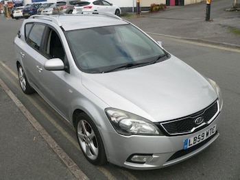 Used Kia Ceed 2010 for sale - 75493671: Photo