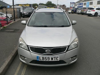 Used Kia Ceed 2010 for sale - 75493671: Photo