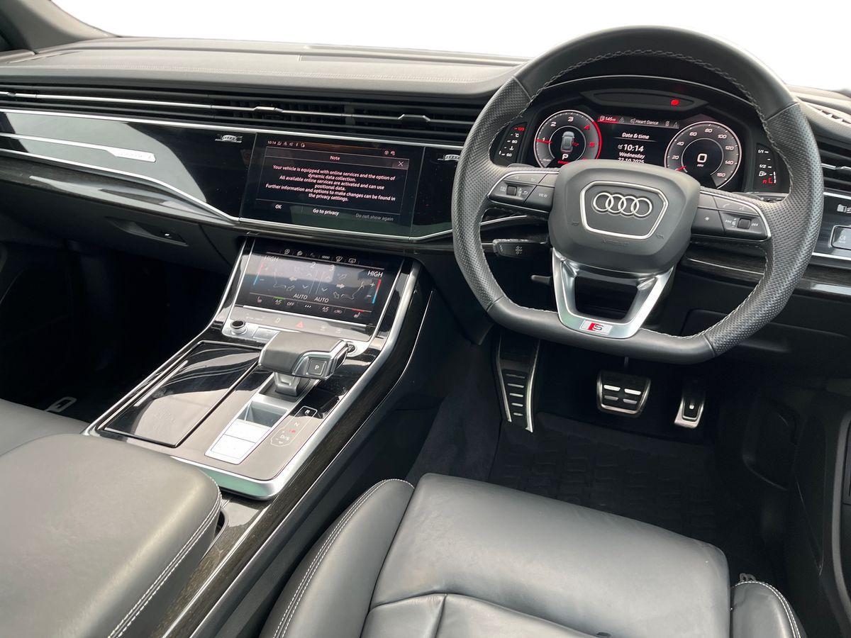 Used Audi Q8 2023 for sale - 77541957: Photo 9