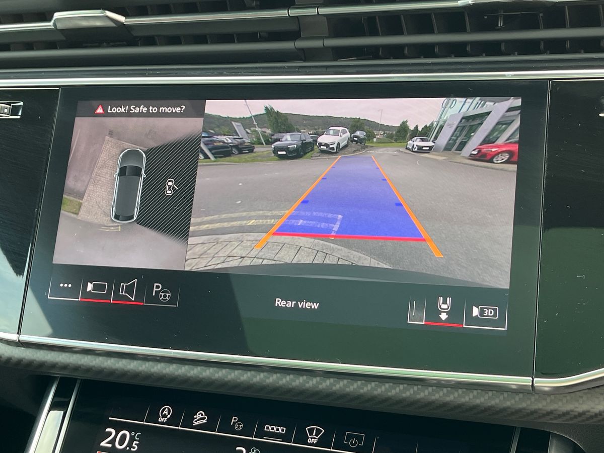 Used Audi RS Q8 2025 for sale - 76678620: Photo 11